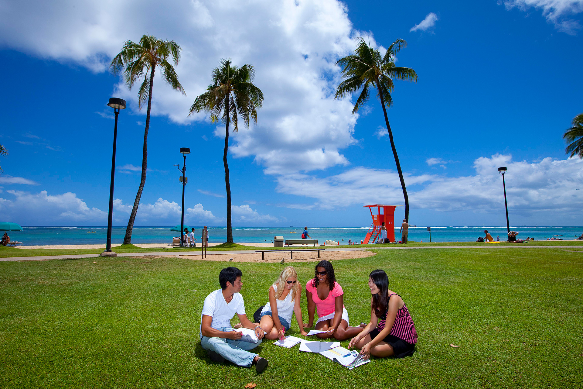 Students learning in Hawaii with Global Village Hawaii